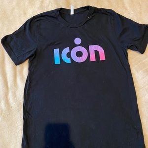 Black icon tshirt- women